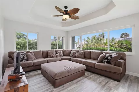 Living - 3 Seabridge Dr, Ormond Beach, FL 32176 photo 2 of 5