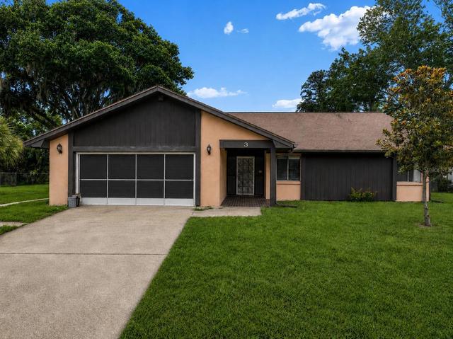 3 Blake Ct, Palm Coast, FL 32137