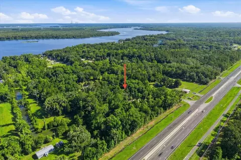 Troupe Rd, San Mateo, FL 32187