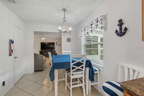 Dining - 3 Overbrook Ct, Ormond Beach, FL 32174 photo 1 of 3