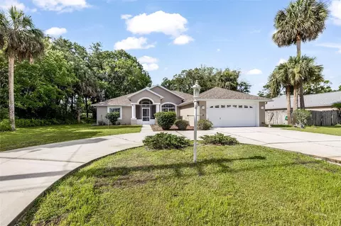 9 Whippoorwill Dr, Palm Coast, FL 32164