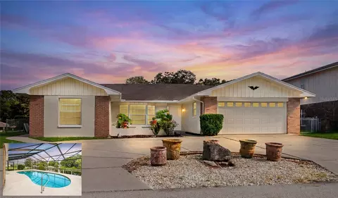 10 Felicia Ct, Palm Coast, FL 32137