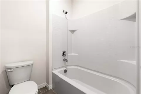 Bath - 1317 Middle Lake Dr, Ormond Beach, FL 32174 photo 4 of 4