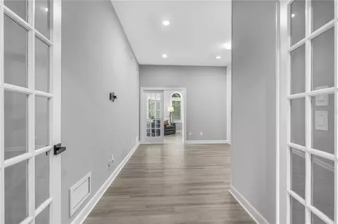 Entry Way - 57 Bay Pointe Dr, Ormond Beach, FL 32174 photo 2 of 4