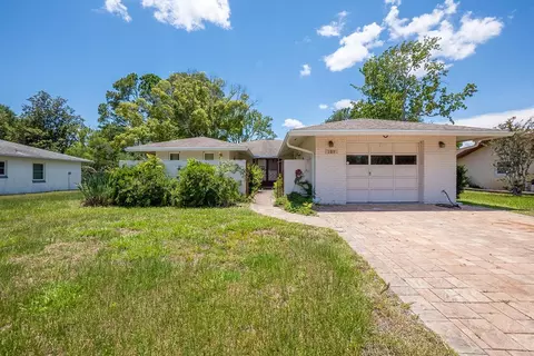 109 Farragut Dr, Palm Coast, FL 32137