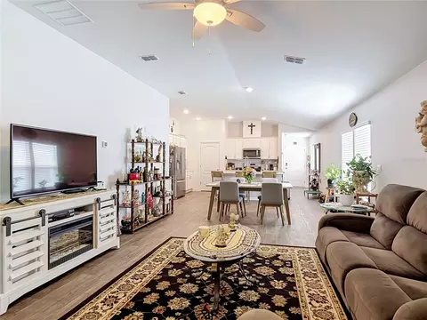 Living - 53 Bogey Pl, Bunnell, FL 32110 photo 1 of 4