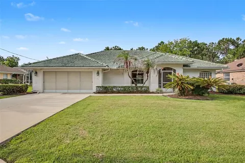 10 Burbank Dr, Palm Coast, FL 32137