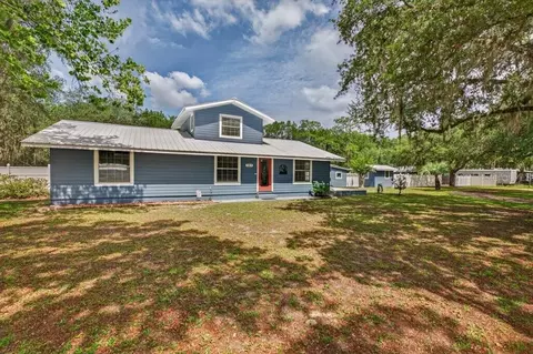121 Daren Dr E, Palatka, FL 32177