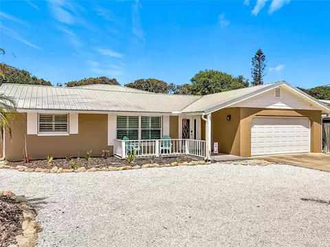1412 Beacon St, New Smyrna Beach, FL 32169