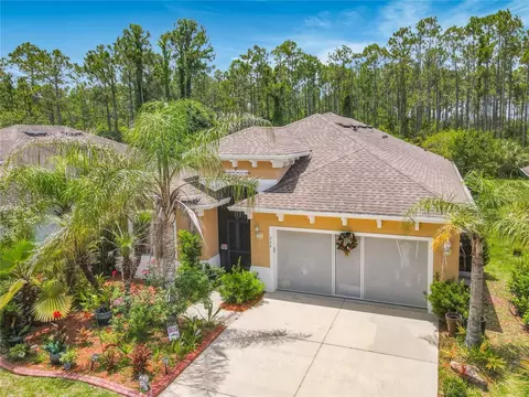 111 S Hummingbird Pl, Palm Coast, FL 32164