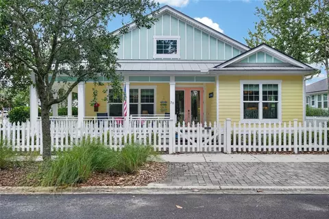 38 Laughing Gull Ln, Palm Coast, FL 32137