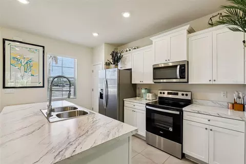 Kitchen - 70 Whispering Brook Dr, Saint Augustine, FL 32084 photo 3 of 5