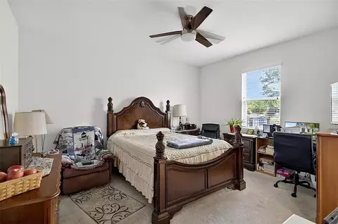 Bedroom - 34 Bunker Hill Dr, Palm Coast, FL 32137 photo 5 of 8