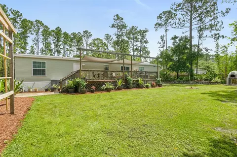 2553 Greentree St, Bunnell, FL 32110