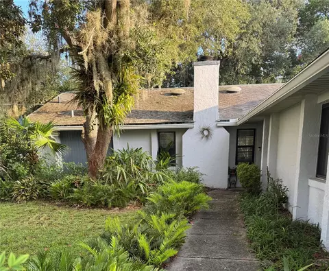 88 Freeport Ln, Palm Coast, FL 32137