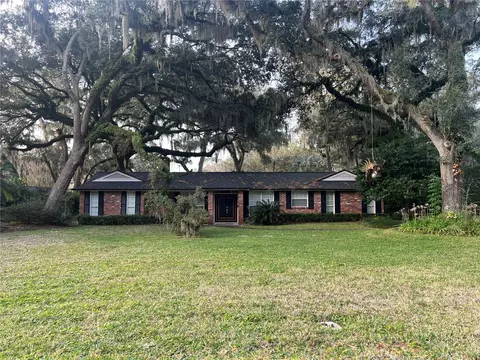 4122 Water Oak Ln, Jacksonville, FL 32210