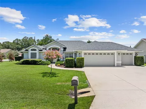 1 Wainwright Pl, Palm Coast, FL 32164