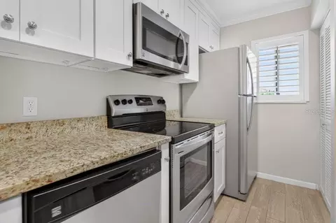 Kitchen - 8550 A1a S #14250, Saint Augustine, FL 32080 photo 2 of 6