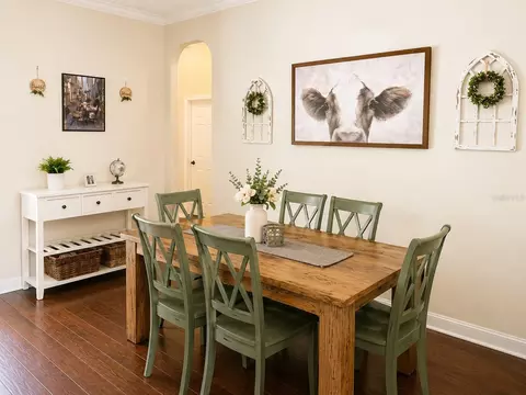 Dining - 4535 SE 34th Pl, Ocala, FL 34480 photo 2 of 2