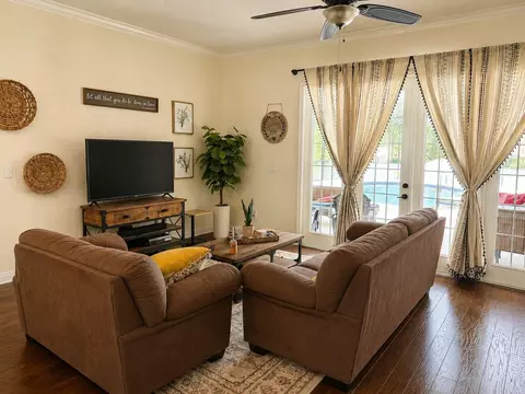 Living - 4535 SE 34th Pl, Ocala, FL 34480 photo 3 of 3