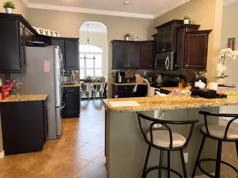 Kitchen - 4535 SE 34th Pl, Ocala, FL 34480 photo 2 of 3