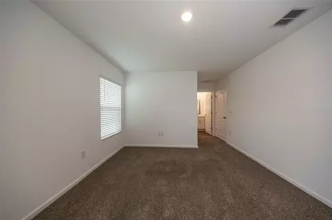 Bedroom - 18 Bogey Pl, Bunnell, FL 32110 photo 2 of 2