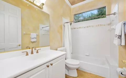 Bath - 6 Broadwater Dr, Ormond Beach, FL 32174 photo 7 of 7