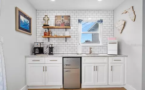 Kitchen - 91 Ormwood Dr, Ormond Beach, FL 32176 photo 6 of 6