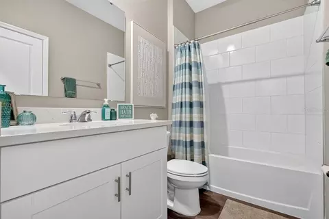 Bath - 349 Rover Rd, Ormond Beach, FL 32174 photo 9 of 11