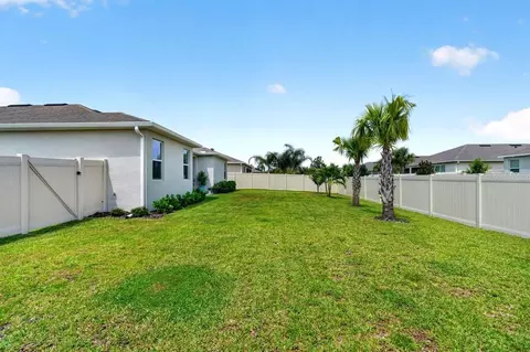 Exterior - 349 Rover Rd, Ormond Beach, FL 32174 photo 6 of 13