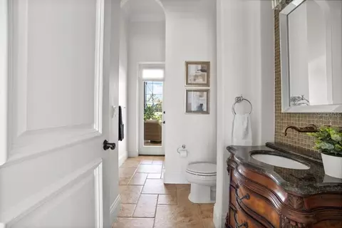 Entry Way - 1342 Redbourne Ln, Ormond Beach, FL 32174 photo 8 of 11