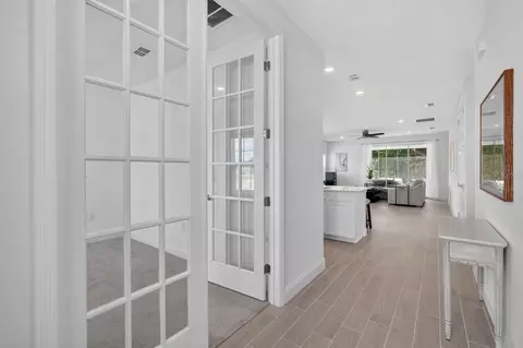 Entry Way - 2173 Raglan Cir, Ormond Beach, FL 32174 photo 3 of 4