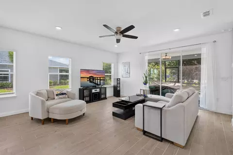 Living - 2173 Raglan Cir, Ormond Beach, FL 32174 photo 1 of 2