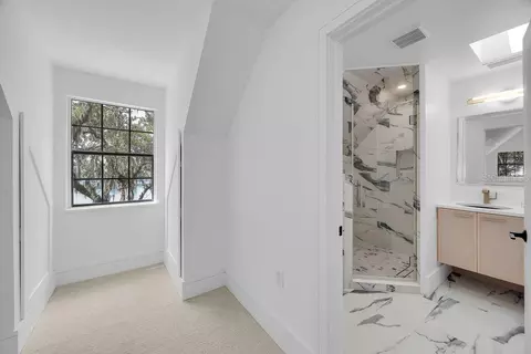Entry Way - Undisclosed, Saint Augustine, FL 32080 photo 2 of 3