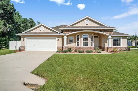 2 Lytton Ln, Palm Coast, FL 32137