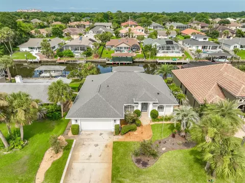 16 Clermont Ct, Palm Coast, FL 32137