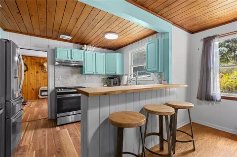 Kitchen - 85276 Harts Rd, Yulee, FL 32097 photo 3 of 7