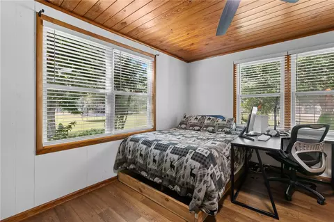 Bedroom - 85276 Harts Rd, Yulee, FL 32097 photo 9 of 10