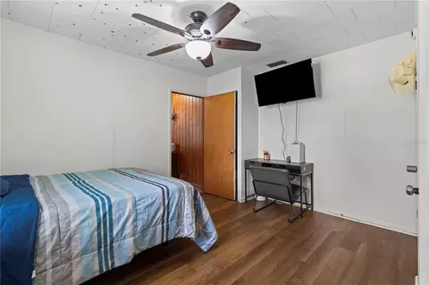 Bedroom - 85276 Harts Rd, Yulee, FL 32097 photo 6 of 10