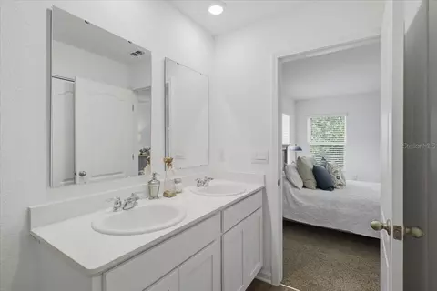 Bath - 92 Bogey Pl, Bunnell, FL 32110 photo 1 of 2
