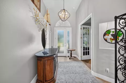 Entry Way - 1234 Crown Pointe Ln, Ormond Beach, FL 32174 photo 3 of 3