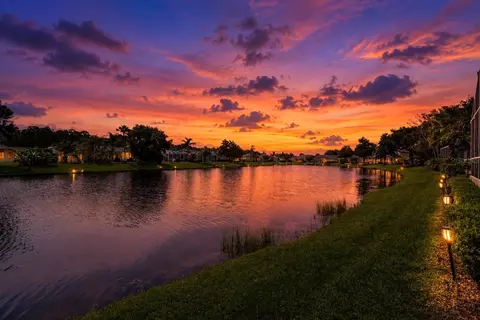 View/Area - 1234 Crown Pointe Ln, Ormond Beach, FL 32174 photo 2 of 8