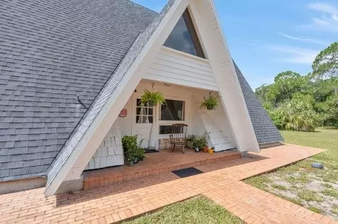 2121 Dressage Cv, Chuluota, FL 32766