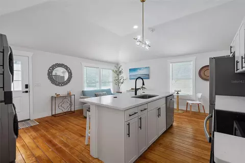 Kitchen - 63 Oneida St, Saint Augustine, FL 32084 photo 7 of 11