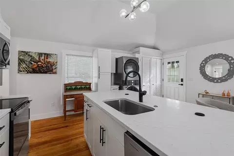 Kitchen - 63 Oneida St, Saint Augustine, FL 32084 photo 6 of 11