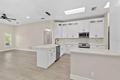 Kitchen - 38 Kingsley Cir, Ormond Beach, FL 32174 photo 2 of 4