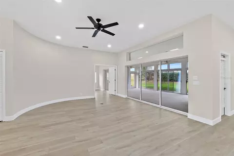 Living - 38 Kingsley Cir, Ormond Beach, FL 32174 photo 2 of 9