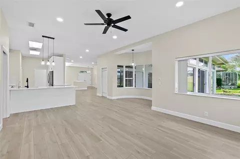 Living - 38 Kingsley Cir, Ormond Beach, FL 32174 photo 7 of 9
