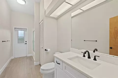Bath - 38 Kingsley Cir, Ormond Beach, FL 32174 photo 4 of 5