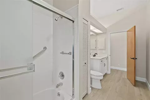Bath - 38 Kingsley Cir, Ormond Beach, FL 32174 photo 5 of 5